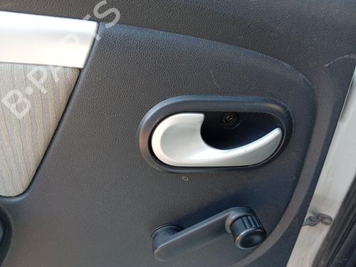 venstre-bagtil-invendig-handtag-dacia-logan-mcv-ks_-2007-37473919 main image