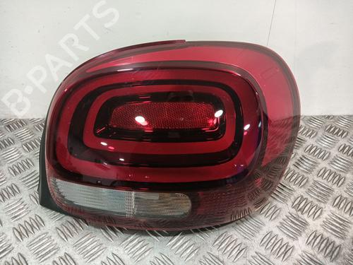 Used Right taillight Right taillight CITROËN C3 III (SX) 1.5 BlueHDi 100 (SXYHYP, SXYHTU) (102 hp) 34053812 34053812