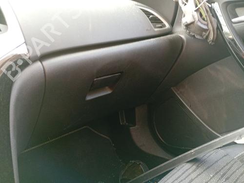 Used Glove box Glove box OPEL ASTRA J (P10) 1.6 CDTi (68) (110 hp) 34163439 34163439