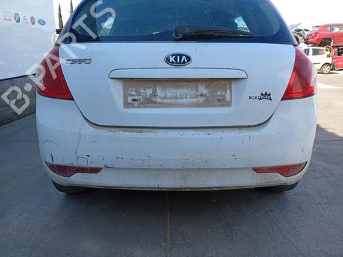 rear-bumper-kia-ceed-hatchback-ed-2006-2007-2008-2009-2010-2011-2012-33726331 main image