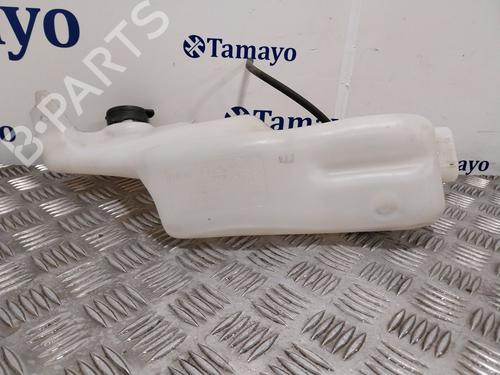 Used Windscreen washer tank DACIA DOKKER Box Body/MPV 1.5 dCi 75 / Blue dCi 75 (FEJW, FEAH) (75 hp) 30271497