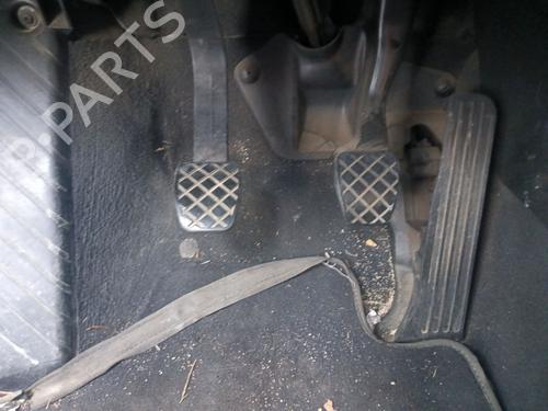 Used Clutch pedal Clutch pedal 39613945 39613945