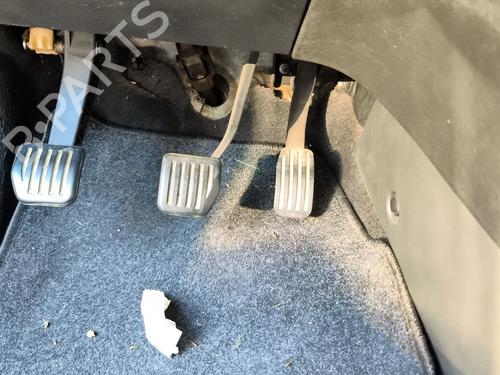 Used Clutch pedal Clutch pedal FORD MONDEO IV Turnier (BA7) 1.8 TDCi (125 hp) 40010049 40010049