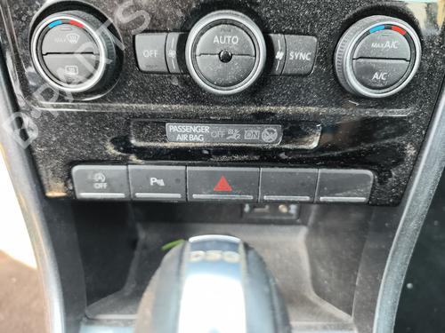 Used Warning switch Warning switch VW NEW BEETLE Convertible (1Y7) 1.9 TDI (105 hp) 40089118 40089118