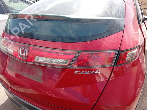 Højre baglygte bagklap Højre baglygte bagklap HONDA CIVIC VIII Hatchback (FN, FK) 2.2 CTDi (FK3) (140 hp) 34557953 34557953