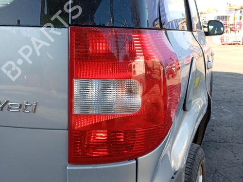 Used Right taillight Right taillight CITROËN XANTIA (X2) 2.0 HDI 90 (90 hp) 36239405 36239405