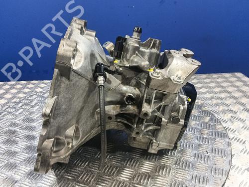 Gearbox OPEL CORSA E (X15) 1.3 CDTI (08, 68) | BP31364882M3