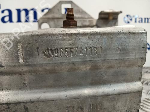 Front bumper reinforcement PEUGEOT 308 I (4A_, 4C_) 1.6 HDi | BP30195278C109