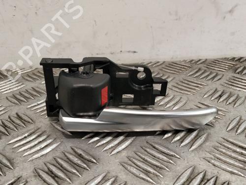 Used Front left interior door handle Front left interior door handle TOYOTA RAV 4 V VAN (_A5_, _H5_) 2.0 VVTi AWD (MXAA54) (175 hp) 40089419 40089419