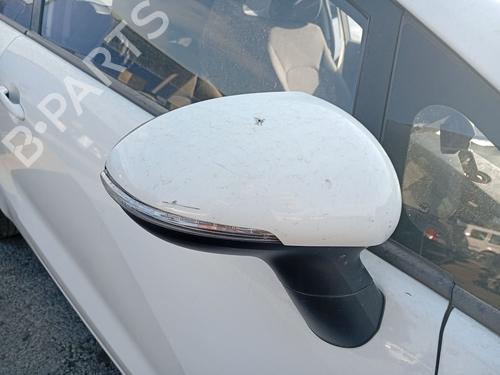 Retrovisor direito Retrovisor direito 38097388 38097388
