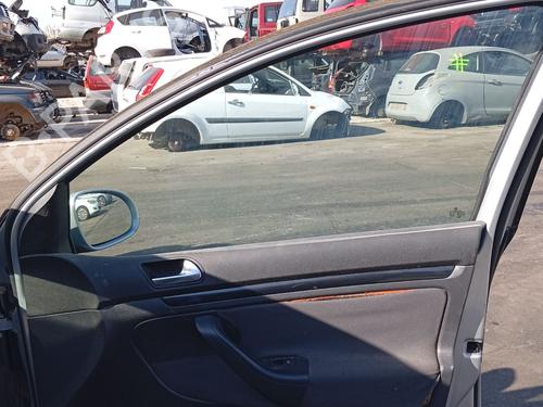 Used Front right window mechanism Front right window mechanism VW GOLF V (1K1) 2.0 TDI 16V (140 hp) 32848896 32848896