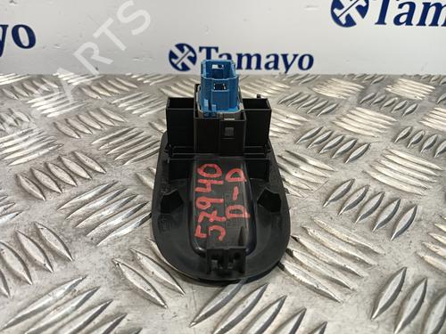 Right front window switch FORD MONDEO III (B5Y) 2.0 16V TDDi / TDCi | BP22274084I26 