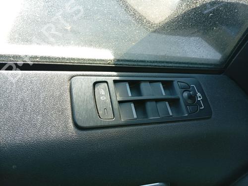 Used Left front window switch Left front window switch 36866838 36866838