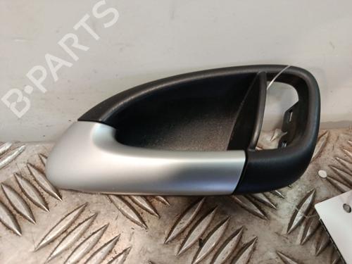 Used Front left interior door handle Front left interior door handle 38565195 38565195
