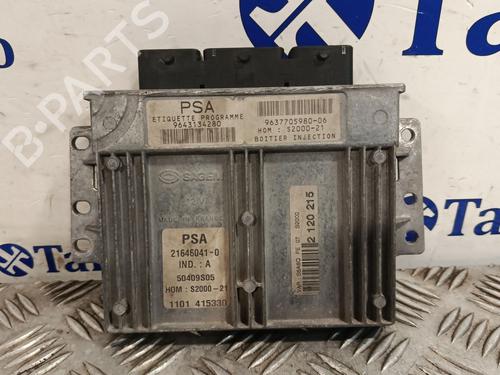 Used Engine control unit (ECU) CITROËN SAXO (S0, S1) 1.4 VTS (75 hp) 31696354