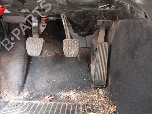 Used Pedal Pedal MERCEDES-BENZ C-CLASS (W203) C 180 Kompressor (203.046) (143 hp) 36491719 36491719