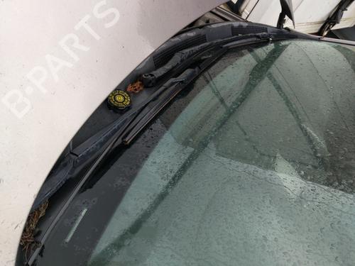 front-windshield-wiper-arm-kia-ceed-hatchback-ed-2006-2007-2008-2009-2010-2011-2012-39650444 main image