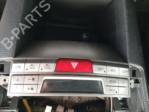 Used Climate control Climate control 39174081 39174081