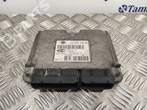 Calculateur moteur (ecu) SEAT IBIZA III (6L1) 1.4 16V (100 hp) 9125997