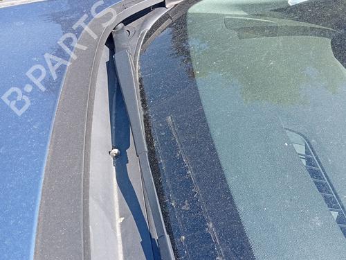 front-windshield-wiper-arm-opel-astra-j-p10-2009-2010-2011-2012-2013-2014-2015-2016-37700966 main image