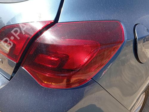 Used Right taillight Right taillight 37701002 37701002