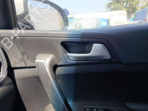 Used Front right interior door handle Front right interior door handle KIA SPORTAGE IV (QL, QLE) 1.7 CRDi (116 hp) 34194140 34194140