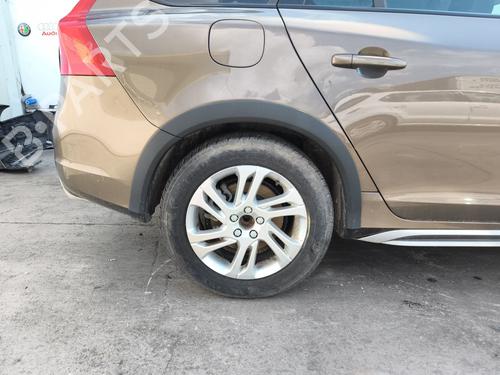 Hjulbue Hjulbue VOLVO V60 I Cross Country (157) D4 (190 hp) 39503826 39503826