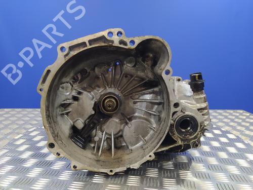 Used Gearbox HYUNDAI SANTAMO 2.0 (105 hp) 13305042
