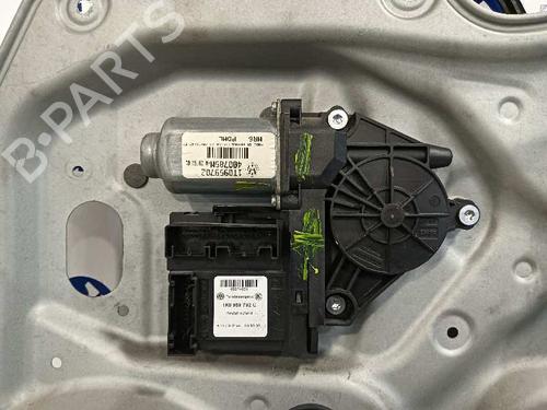 Rudehejsemekanisme Højre foran VW TOURAN (1T1, 1T2)  | BP26706531C23 