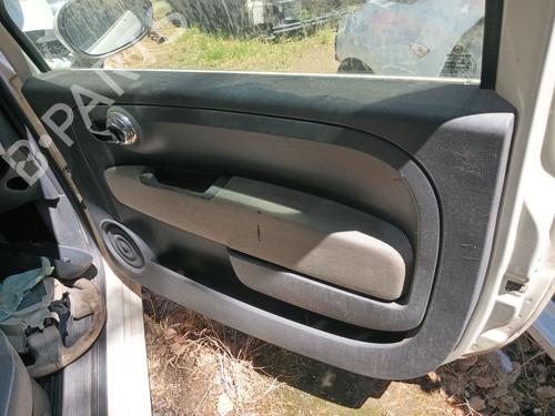 Høyre frontpanel Høyre frontpanel FIAT 500 (312_) 1.3 D Multijet (312AXE1A) (95 hp) 35901471 35901471