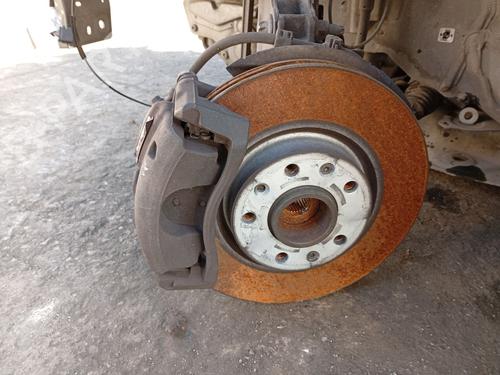 Used Left front brake caliper Left front brake caliper PEUGEOT 308 II (LB_, LP_, LW_, LH_, L3_) 1.5 BlueHDi 130 (131 hp) 34158379 34158379