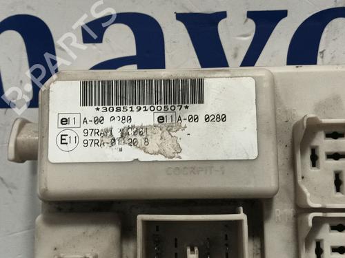 Fuse box FORD FOCUS II (DA_, HCP, DP) 1.6 TDCi | BP30104205E1