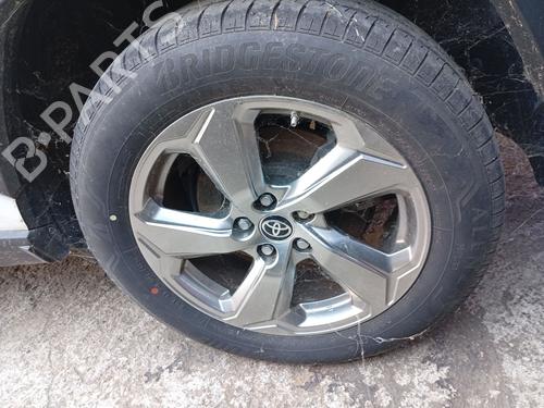 Mozzo posteriore sinistro Mozzo posteriore sinistro TOYOTA RAV 4 V (_A5_, _H5_) 2.0 (MXAA52) (175 hp) 36998829 36998829