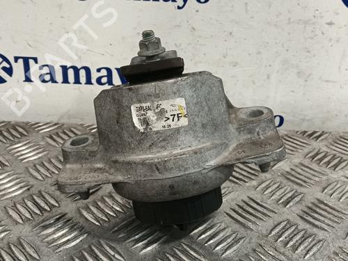 Motorophæng JAGUAR XE (X760) 2.0 D (180 hp) 31306050