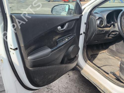 Used Front left panel Front left panel 39560657 39560657