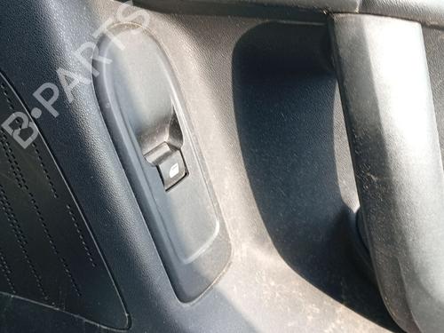 Used Right front window switch Right front window switch 37523302 37523302