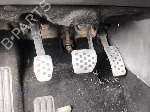 Used Break pedal Break pedal RENAULT MEGANE III Coupe (DZ0/1_) 1.4 TCe (DZ0F, DZ1V) (131 hp) 40255521 40255521