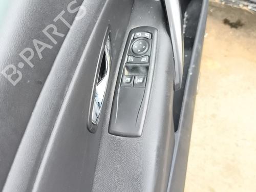 Used Left front window switch Left front window switch RENAULT MEGANE III Coupe (DZ0/1_) 1.4 TCe (DZ0F, DZ1V) (131 hp) 40255503 40255503