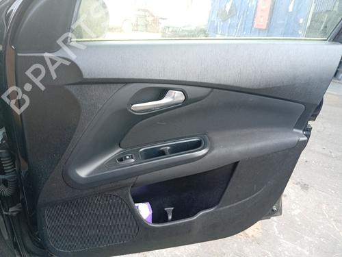 Used Front right panel Front right panel 37758995 37758995
