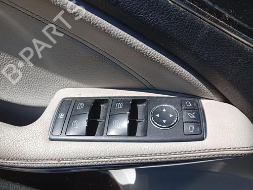 Venstre Foran elrute bryter Venstre Foran elrute bryter MERCEDES-BENZ A-CLASS (W176) A 180 (176.042) (122 hp) 34604329 34604329