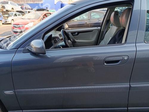 Used Left front door Left front door 38704825 38704825