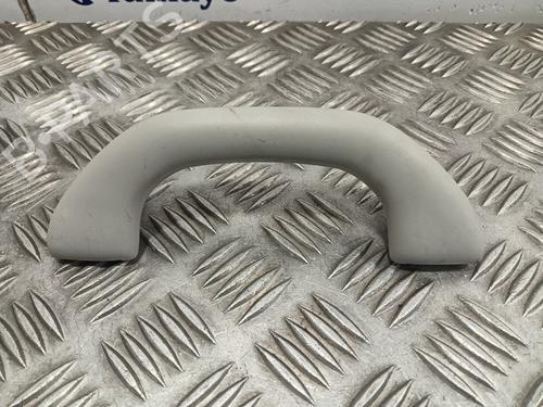 Used Interior roof handle NISSAN PATROL GR IV (Y60, GR) 2.8 TD (111 hp) 23217773