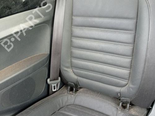 rear-right-seatbelt-vw-new-beetle-convertible-1y7-2002-2003-2004-2005-2006-2007-2008-2009-2010-2011-2012-40089034 main image