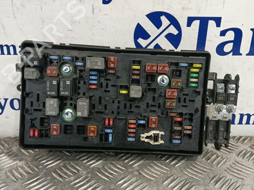 Used Fuse box CHEVROLET CRUZE Hatchback (J305) 1.7 D (131 hp) 31585560