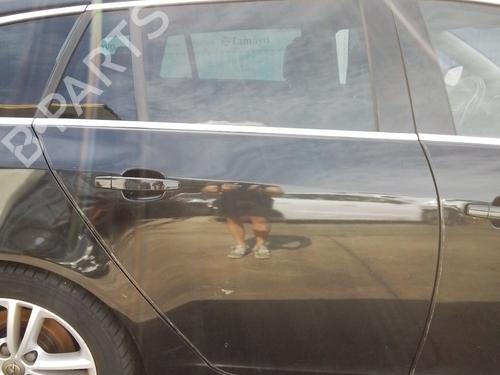 Used Right rear door Right rear door 38958466 38958466