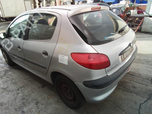 Pompe à carburant PEUGEOT 206 Hatchback (2A/C) 1.4 i | BP11028170M76 