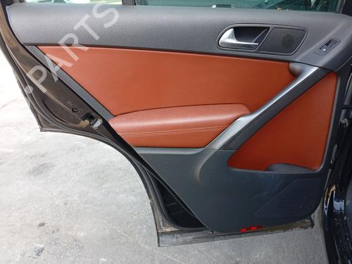 Venstre bakpanel Venstre bakpanel 38539545 38539545