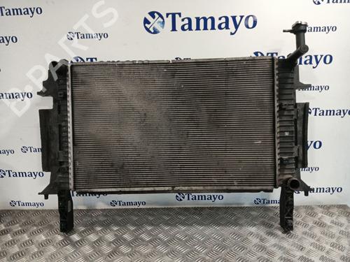 Used Water radiator HYUNDAI H350 Van 2.5 CRDI (150 hp) 30609847