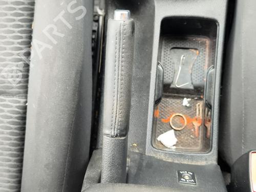 Used Hand brake Hand brake 39512013 39512013