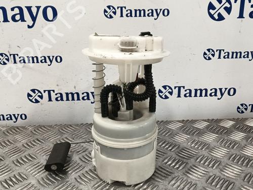 Used Fuel pump RENAULT TWINGO II (CN0_) [2007-2025]  28023399